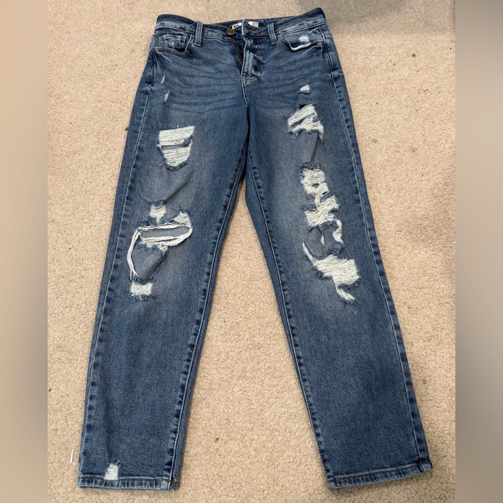 SO high rise mom jean size 3/26
